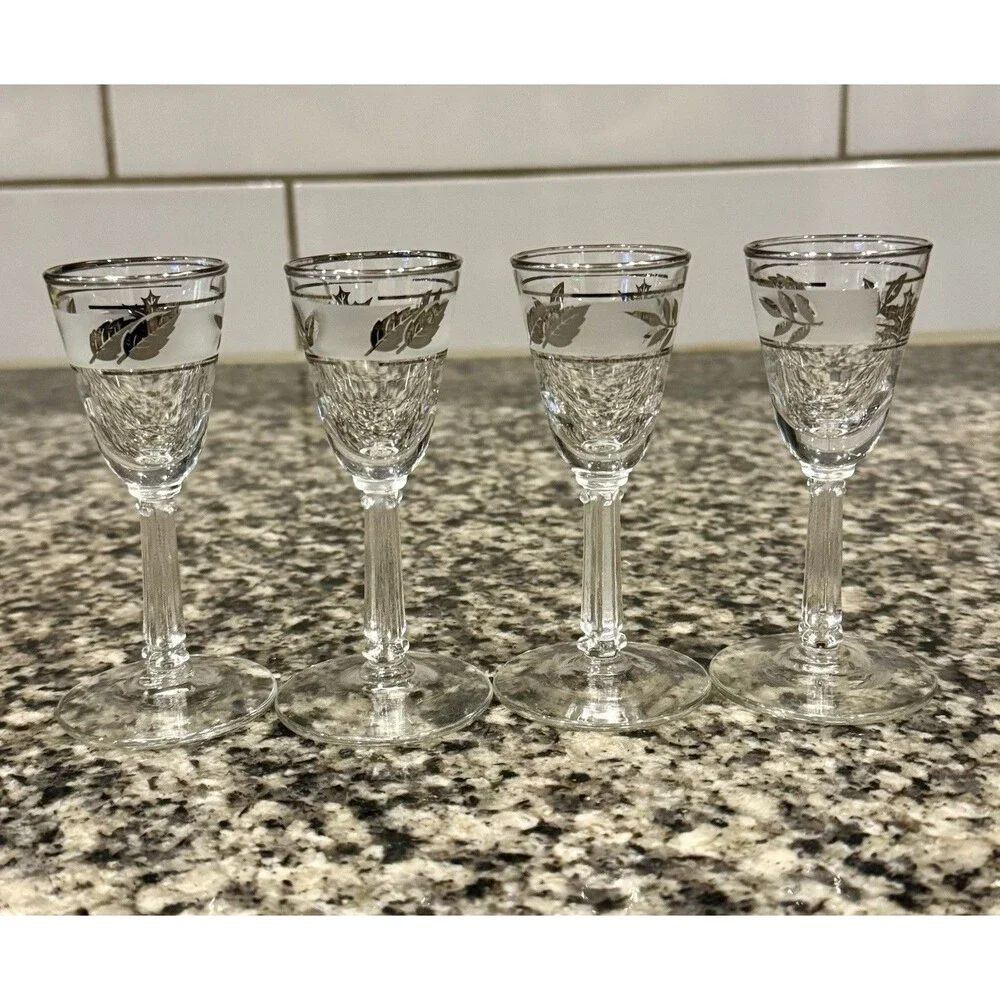 4 LIBBEY SILVER LEAF CORDIAL SHOT GOBLETS FOOTED STEMMED